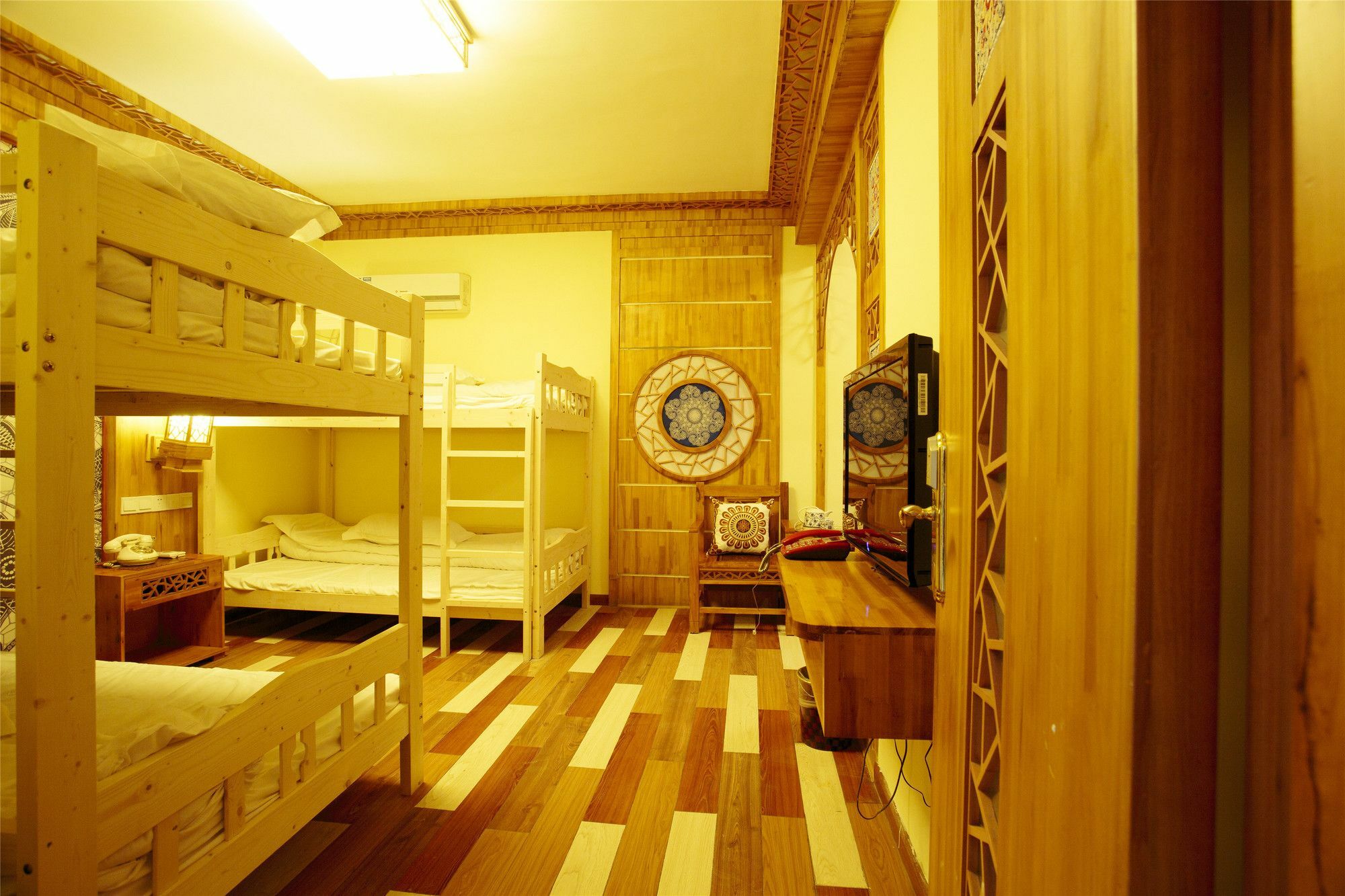 Zhangjiajie 1982 Chujian International Youth Hostel Chaqiyu Extérieur photo